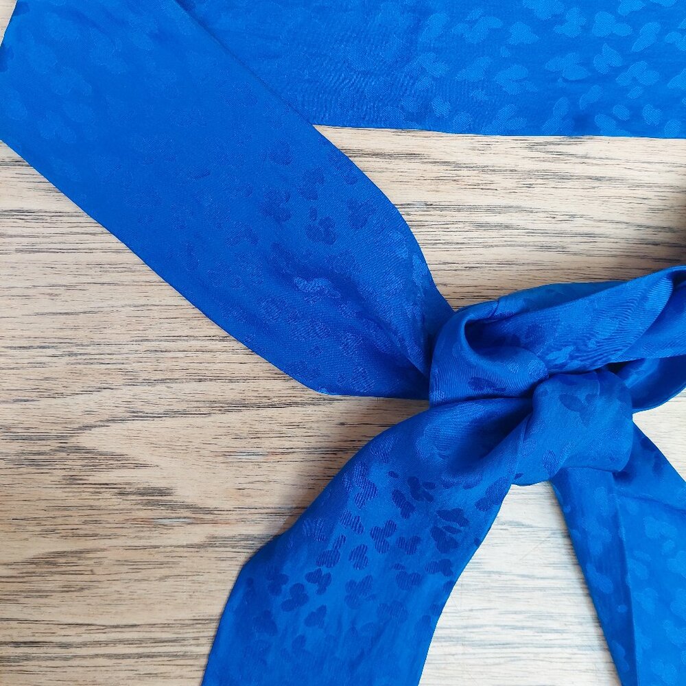 FREE WITH PURCHASE Wide blue satin sash tie belt - Picture 2 of 6